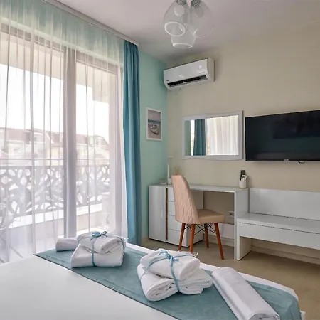 Sea Sunrise Apartment Sozopol